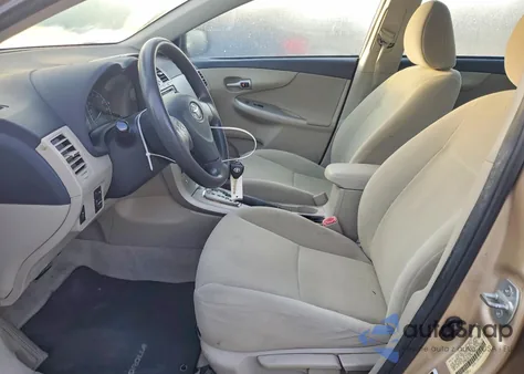 2012 Toyota Corolla Base z USA, uszkodzony, nr VIN 5YFBU4EE3CP017460